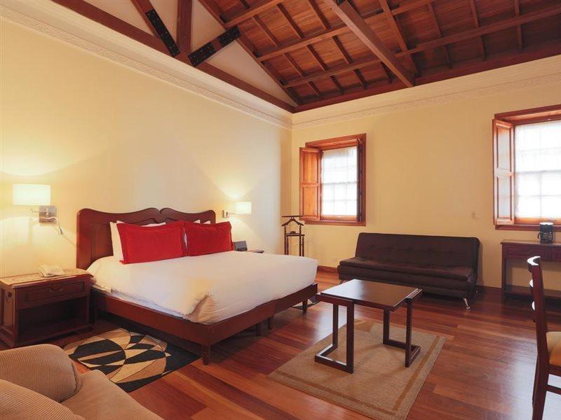 Hotel Santa Lucia Boutique Spa Bogota Bagian luar foto A room at the hotel