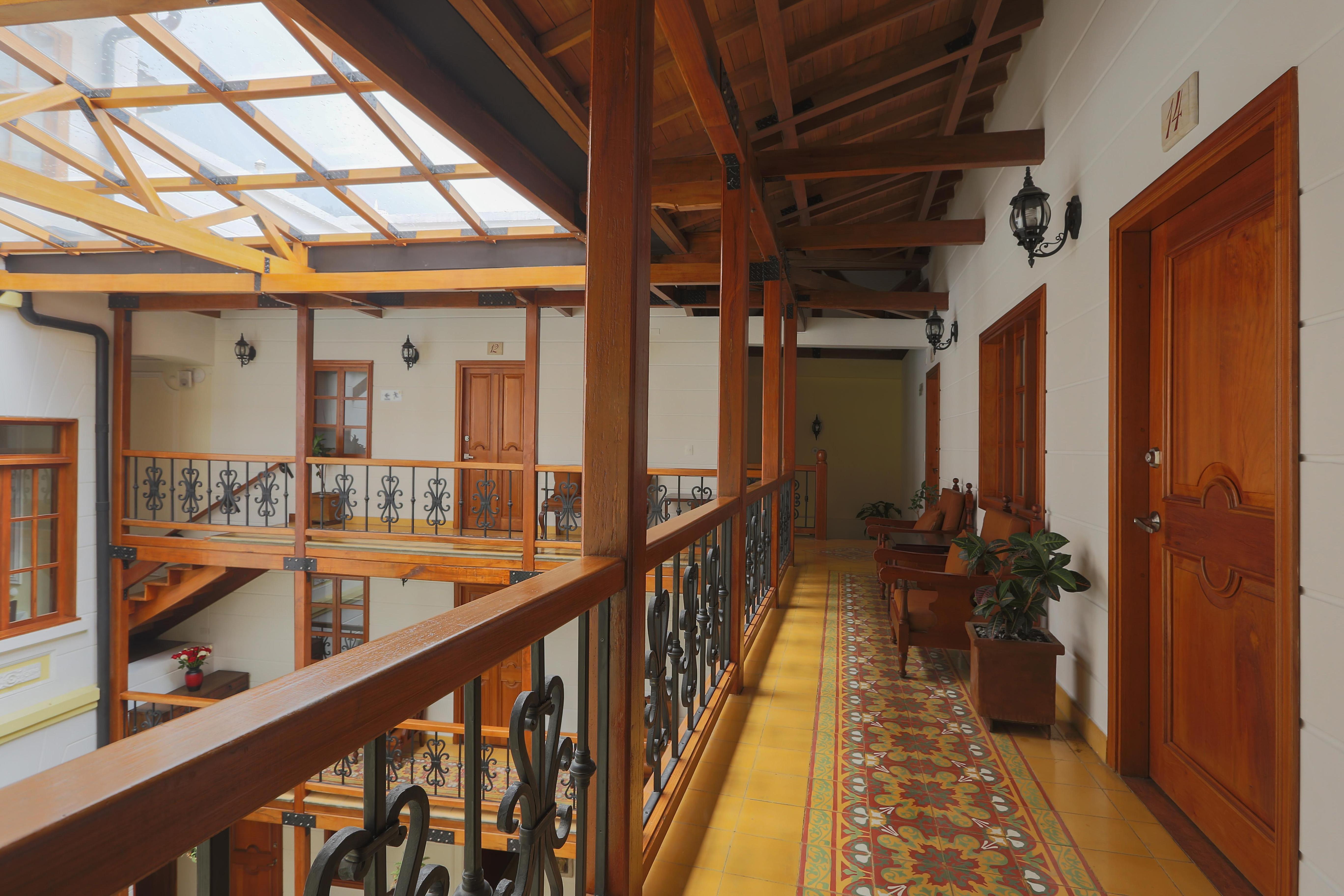 Hotel Santa Lucia Boutique Spa Bogota Bagian luar foto Interior of the hotel
