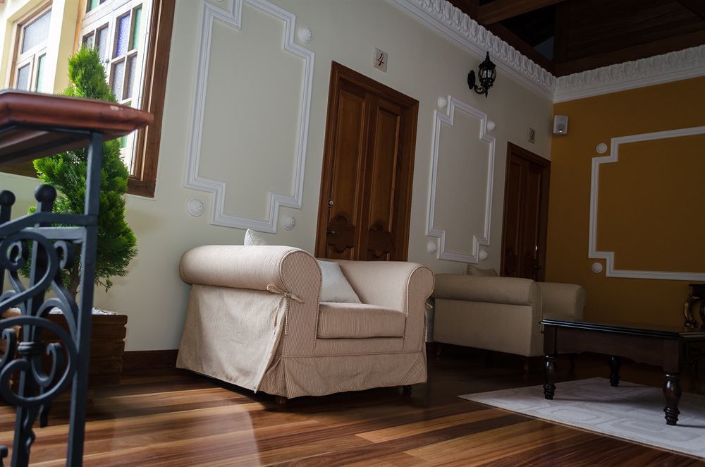 Hotel Santa Lucia Boutique Spa Bogota Bagian luar foto Interior of the house