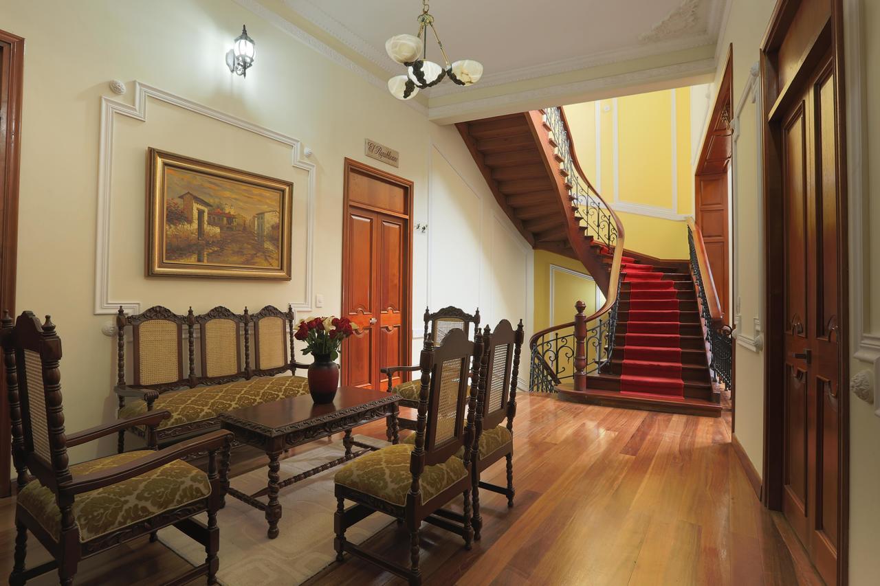 Hotel Santa Lucia Boutique Spa Bogota Bagian luar foto Interior of the house